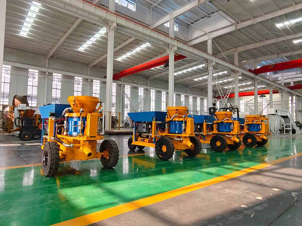 Concrete guniting machine